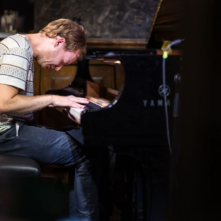 202509032139 KX1 A2013