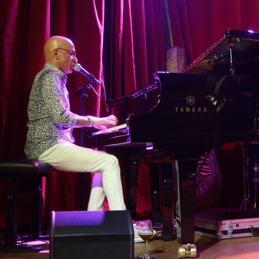 D3823949 22e0 412e 8e51 8c122c0b847f